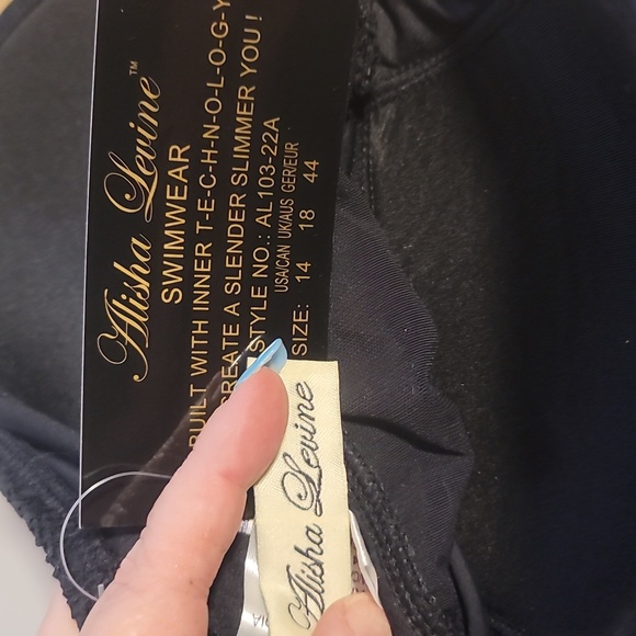 Alisha Levine plus size Black Lace slimming One Piece Swimsuit swimdress nwt 14 - Picture 4 of 7
